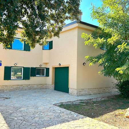 Apartment Novak Vir Esterno foto