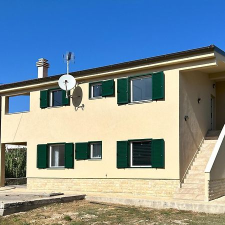 Apartment Novak Vir Esterno foto
